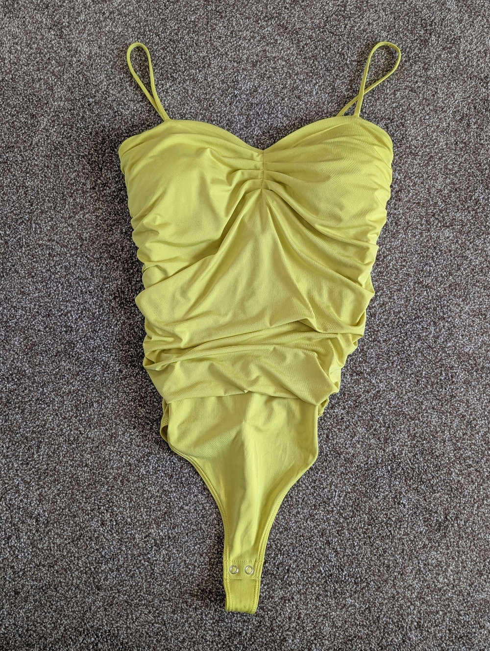 Express Body Contour Ruched Bodysuit - Lime Green - Size M
